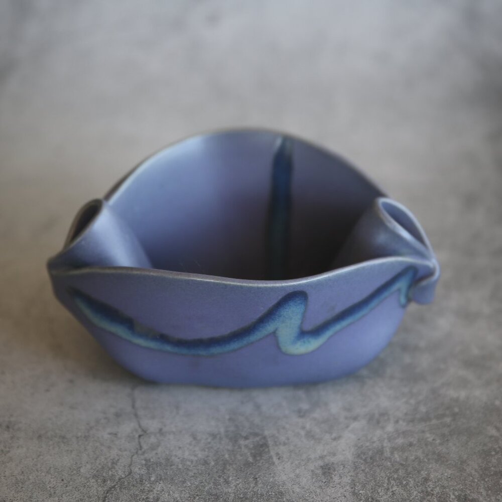 Hilborn Pottery Pinch Pot Periwinkle Signed Artisan Piece